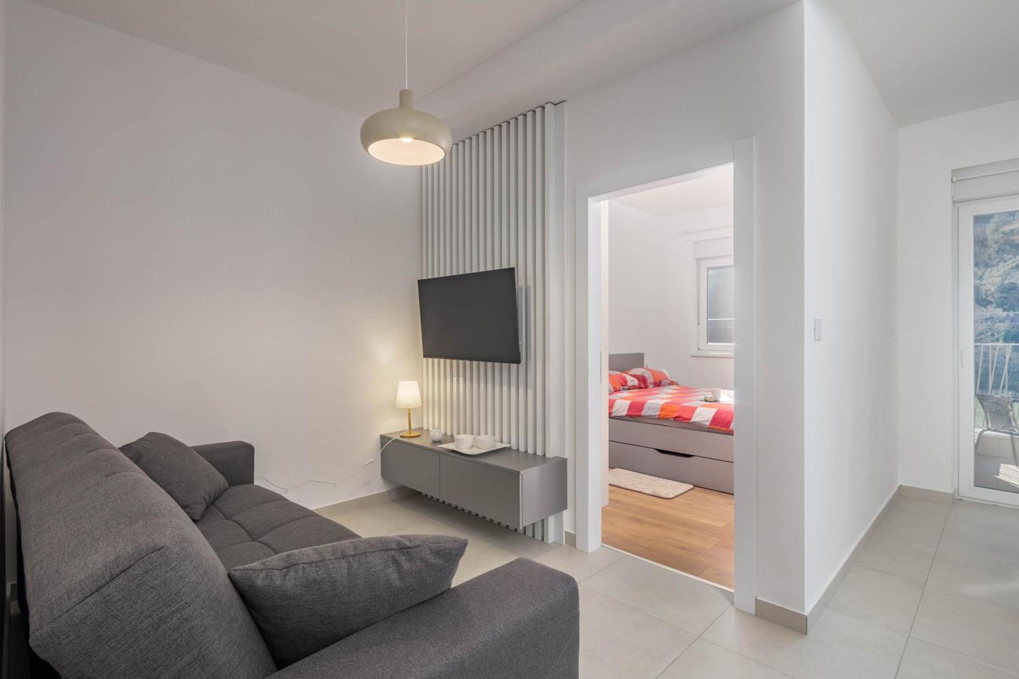 Seafront Villa Andrijana - Happy Rentals Plomin Exterior photo