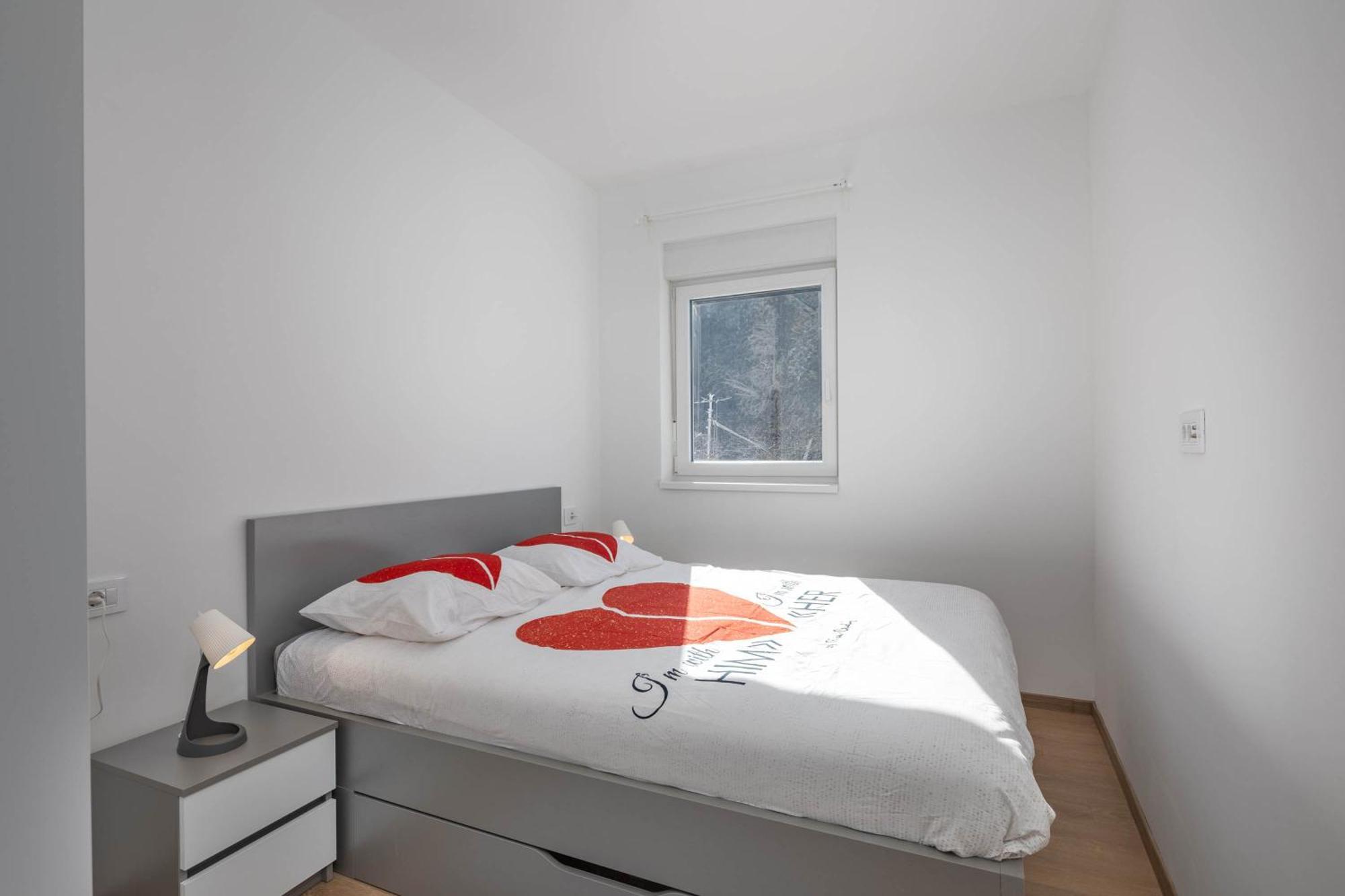 Seafront Villa Andrijana - Happy Rentals Plomin Exterior photo